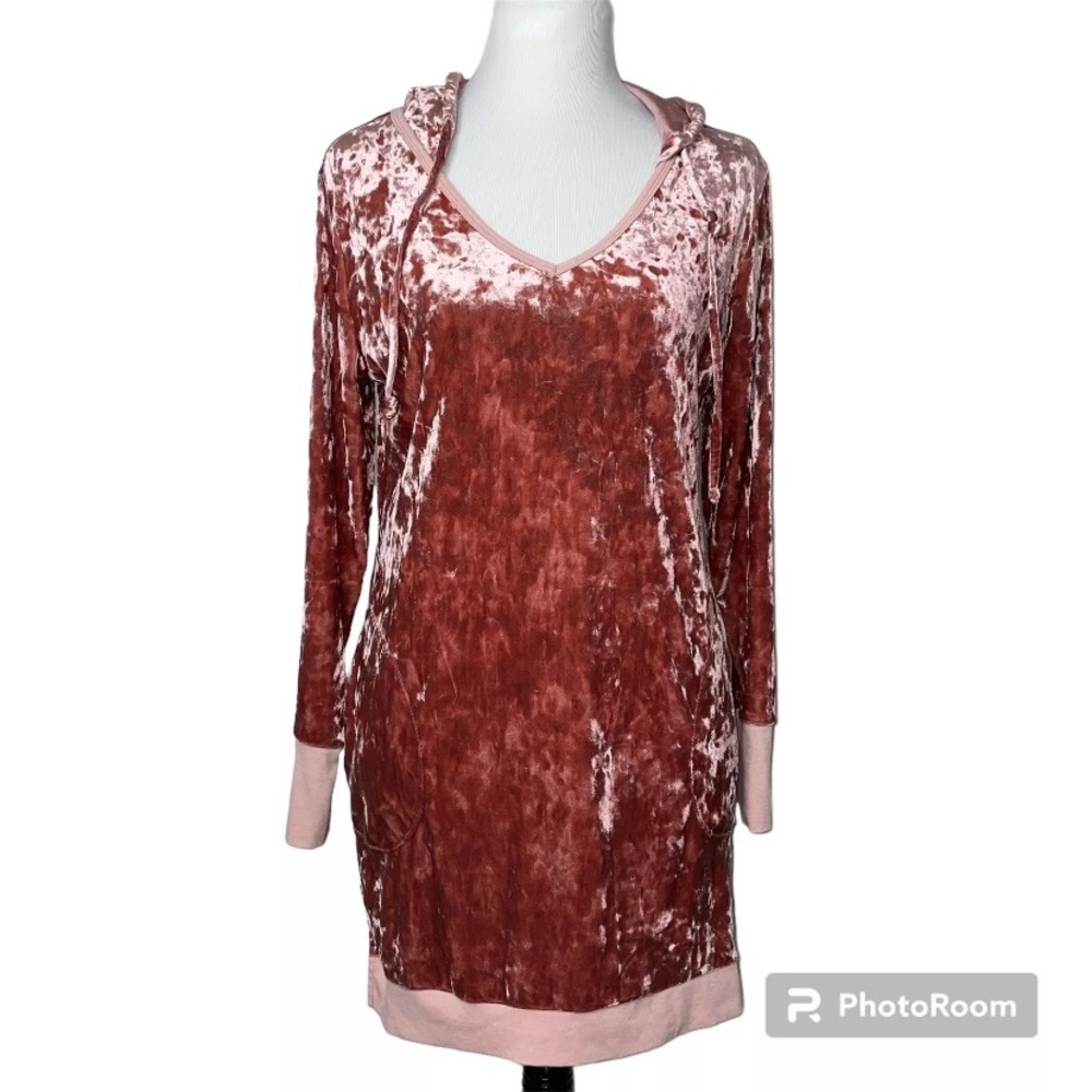 BETSY JOHNSON Hooded Crushed Velvet dress size small